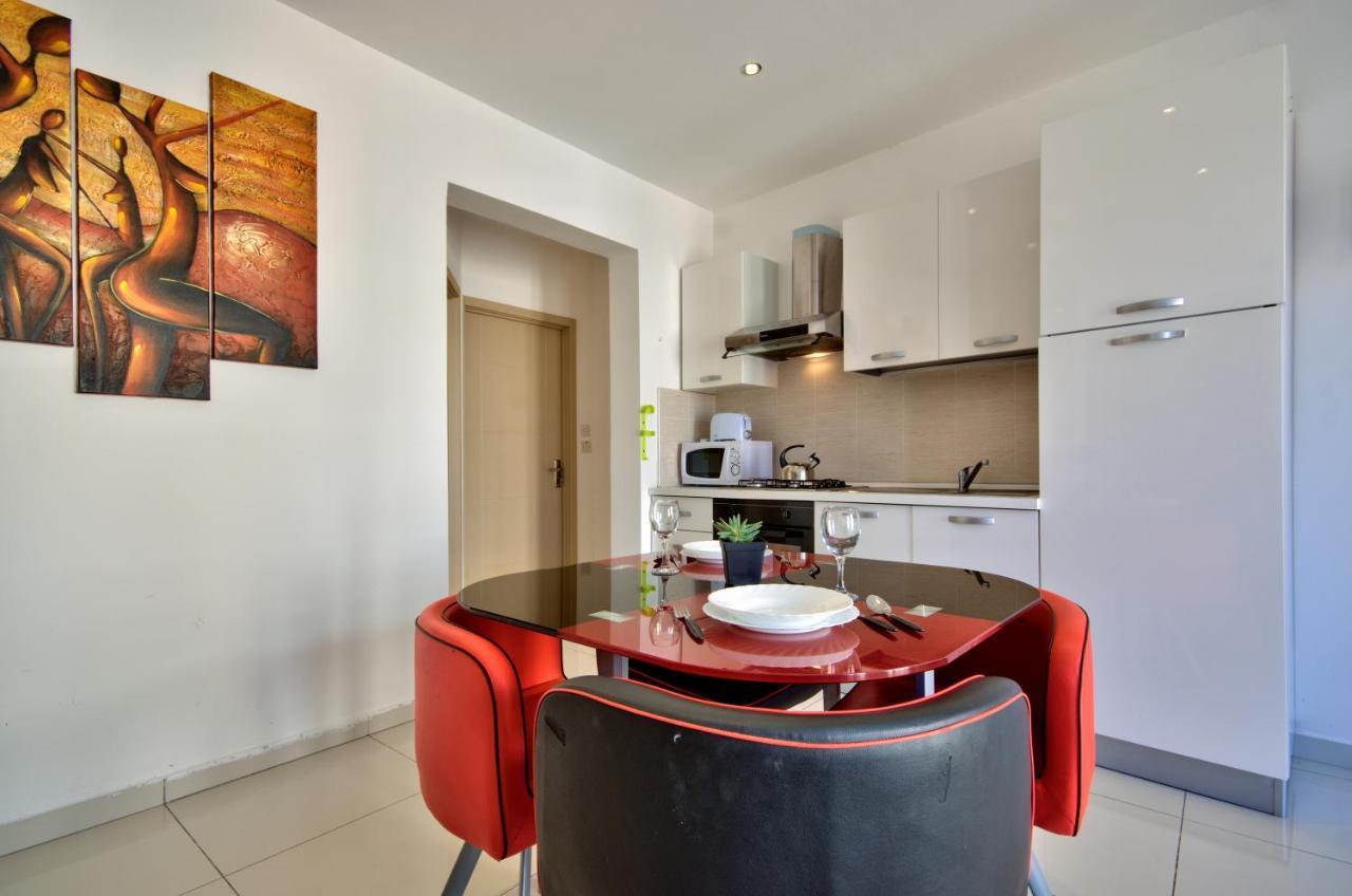 Sapphire Court 2 Bedroom Apartments By Shortletsmalta Sliema Dış mekan fotoğraf